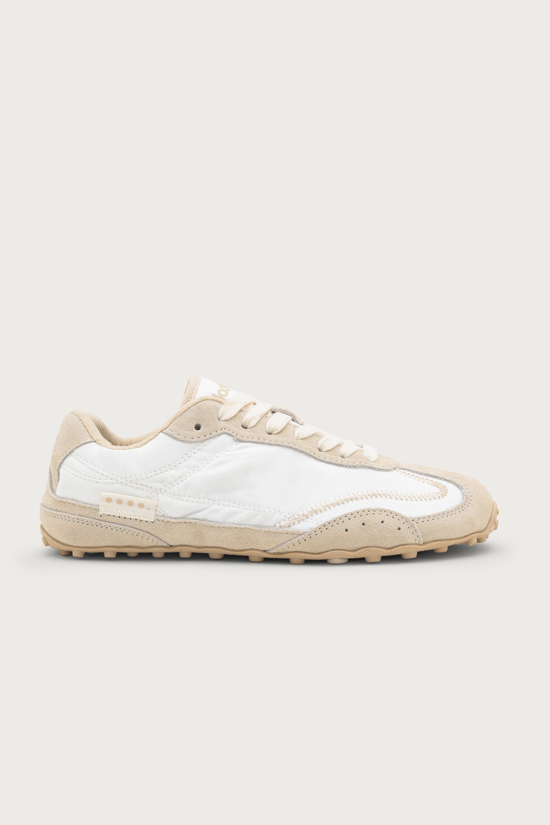 ZERO WHITE