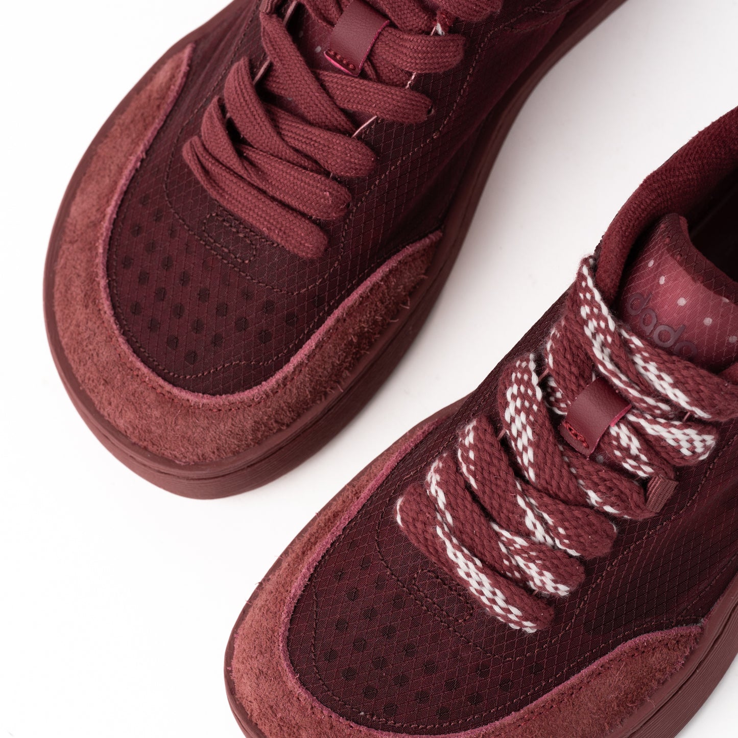 Takumi Maroon